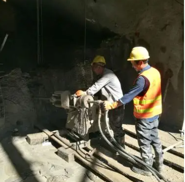 茌平水下抗分散灌浆料特点 水下不分散注浆料介绍